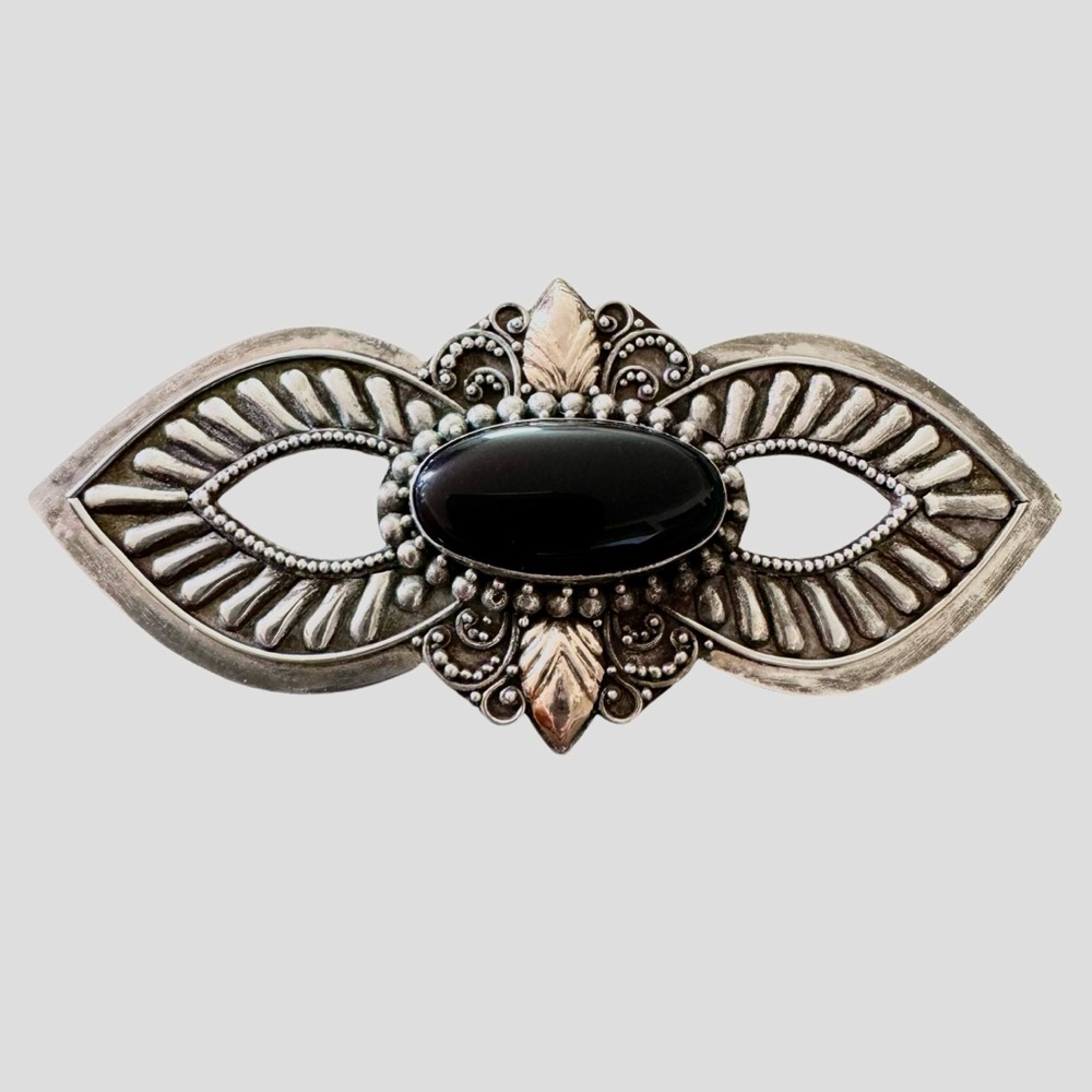 Sterling Silver 925 Brooch Onyx Southwestern 9.2 Grams C Clasp Vintage